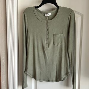 Ribbed Olive Henley.Size Large